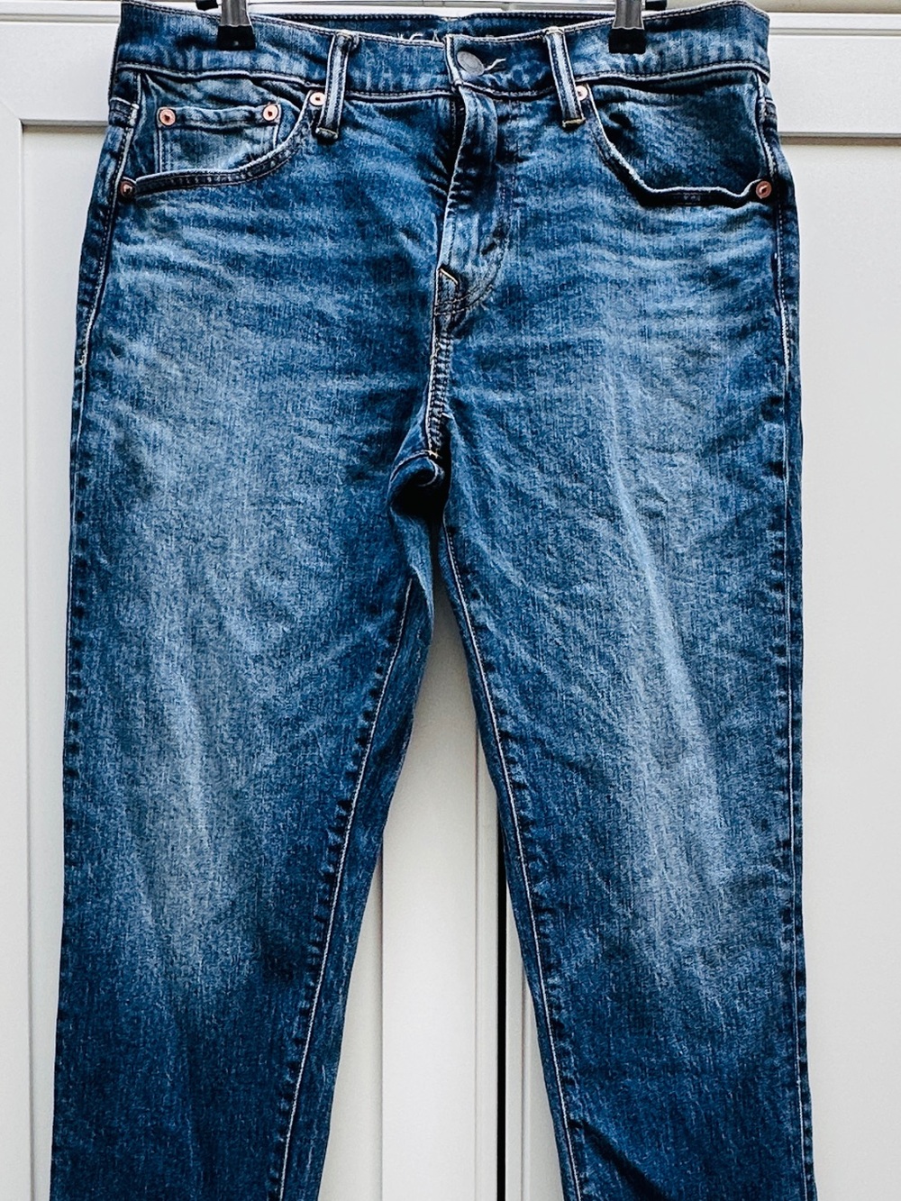 American Eagle's Athletic Fit Denim Jeans 30x32
